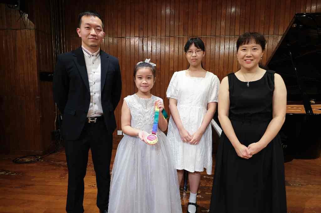 超卓鋼琴表演獎得主